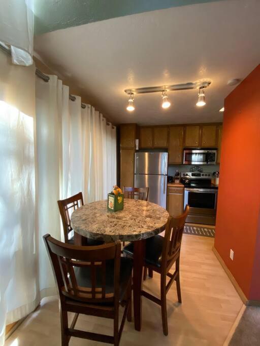 Mammoth Awesome Location-1 Min To Shuttles & Food! Toml-Cpan-11402 Apartment Mammoth Lakes Ngoại thất bức ảnh